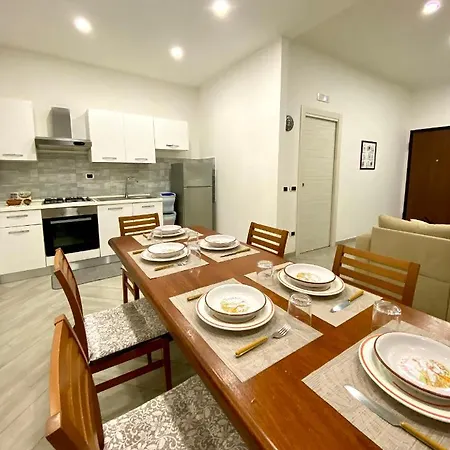 Apartament Elisa Minturno